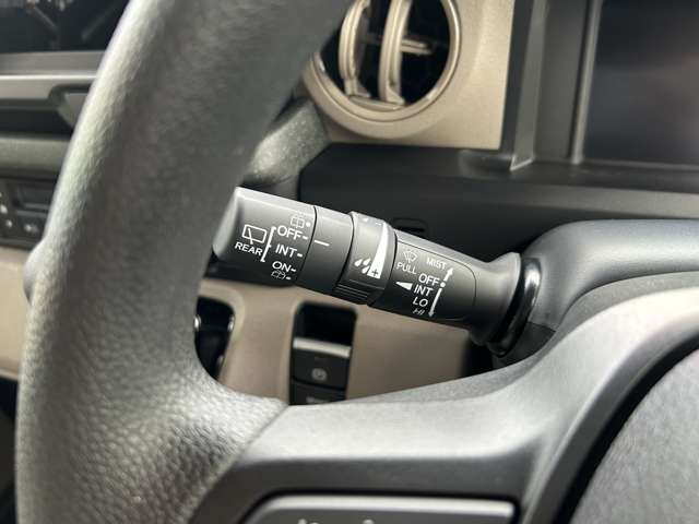 ホンダ Ｎ　ＢＯＸ ジョイ ６６０ ２トーン R7年 (東海) 99