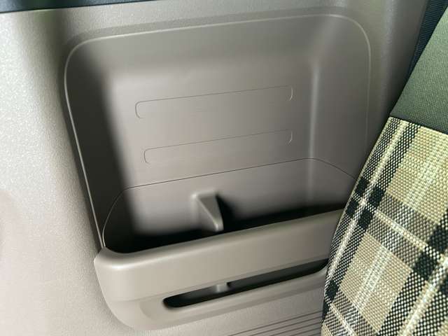 ホンダ Ｎ　ＢＯＸ ジョイ ６６０ ２トーン R7年 (東海) 99