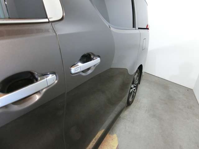 トヨタ アルファード ２．５ Ｓ Ｃパッケージ H30年 (中国) 99