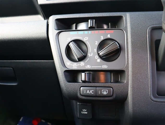 ダイハツ ハイゼットカーゴ ６６０ デラックス R7年 (関東) 99