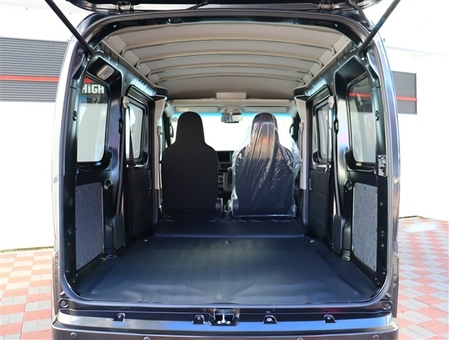 ダイハツ ハイゼットカーゴ ６６０ デラックス R7年 (関東) 99