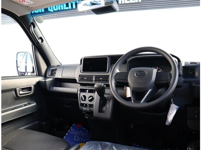 ダイハツ ハイゼットカーゴ ６６０ デラックス R7年 (関東) 99