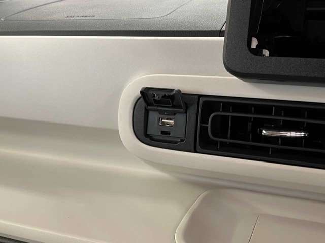 ダイハツ ムーヴ　キャンバス ６６０ ストライプス Ｇ ４ＷＤ R5年 (北海道) 99