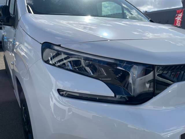 シトロエン ベルランゴ マックス ブルーＨＤＩ ディーゼルターボ R7年 (東北) 99