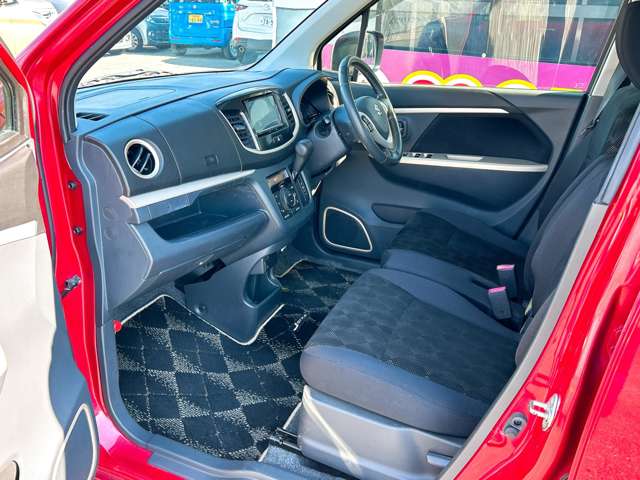 スズキ ワゴンＲ ６６０ スティングレー Ｊスタイル H27年 (九州・沖縄) 99