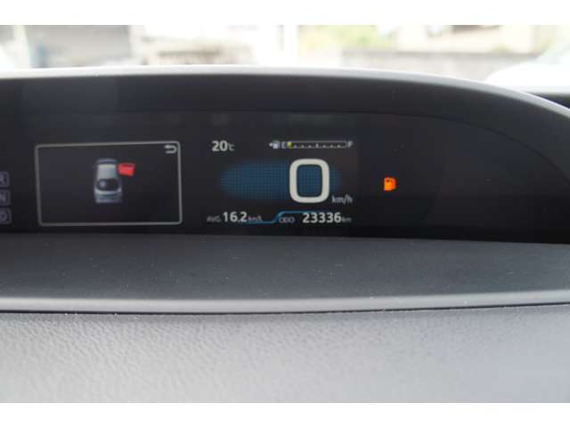 トヨタ プリウス １．８ Ｓ セーフティ プラス Ｅ－ＦＯＵＲ ４ＷＤ H29年 (東北) 99