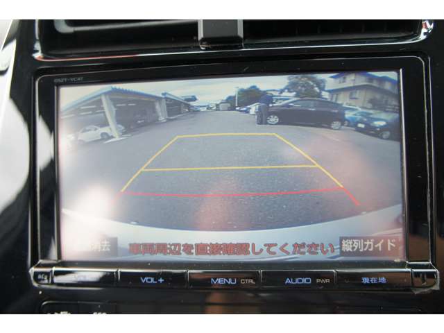 トヨタ プリウス １．８ Ｓ セーフティ プラス Ｅ－ＦＯＵＲ ４ＷＤ H29年 (東北) 99