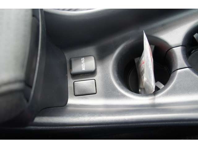 トヨタ プリウス １．８ Ｓ セーフティ プラス Ｅ－ＦＯＵＲ ４ＷＤ H29年 (東北) 99