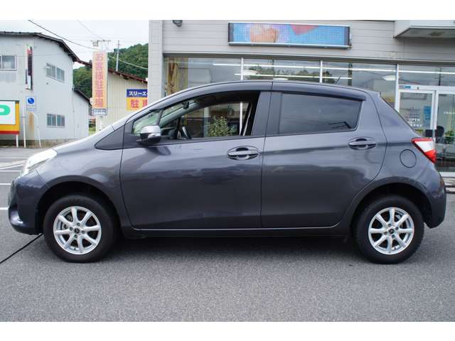 トヨタ ヴィッツ １．３ Ｆ ４ＷＤ H30年 (東北) 99