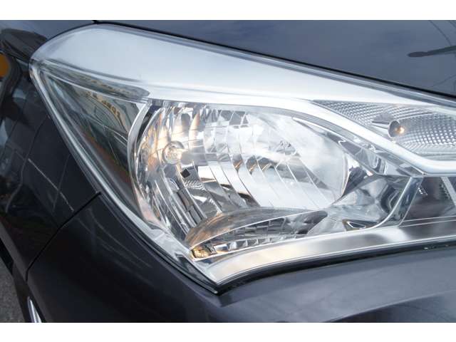 トヨタ ヴィッツ １．３ Ｆ ４ＷＤ H30年 (東北) 99