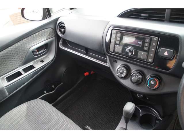 トヨタ ヴィッツ １．３ Ｆ ４ＷＤ H30年 (東北) 99