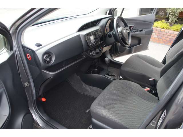 トヨタ ヴィッツ １．３ Ｆ ４ＷＤ H30年 (東北) 99