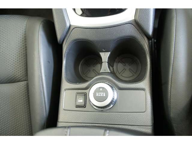 日産 エクストレイル ２．０ ２０Ｘ ２列車 ４ＷＤ H29年 (東北) 99