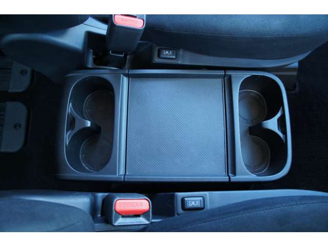 三菱 デリカ　Ｄ：５ ２．２ Ｇ パワーパッケージ ディーゼルターボ ４ＷＤ R2年 (東北) 99