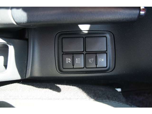 トヨタ アクア １．５ Ｓ H29年 (東北) 99