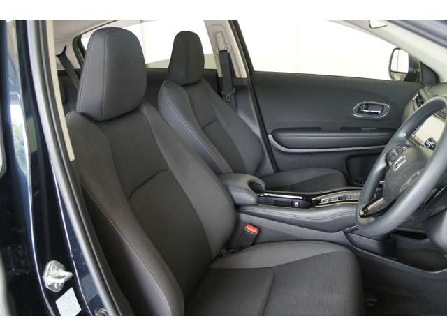 ホンダ ヴェゼル １．５ ハイブリッド ホンダセンシング ４ＷＤ R1年 (東北) 99