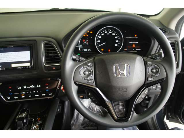 ホンダ ヴェゼル １．５ ハイブリッド ホンダセンシング ４ＷＤ R1年 (東北) 99