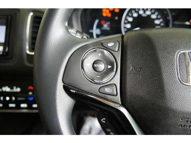 ホンダ ヴェゼル １．５ ハイブリッド ホンダセンシング ４ＷＤ R1年 (東北) 99