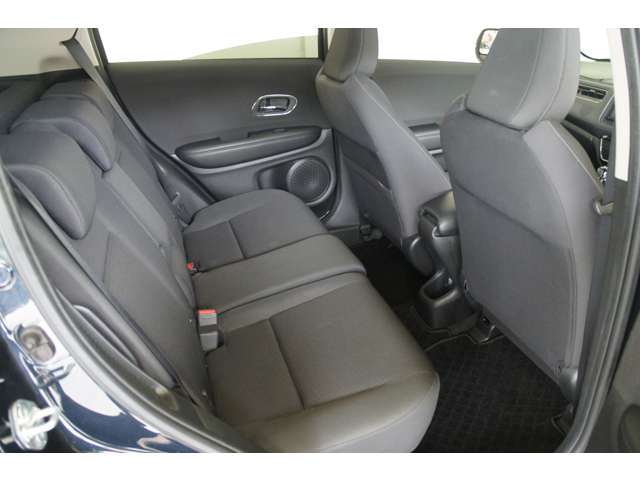 ホンダ ヴェゼル １．５ ハイブリッド ホンダセンシング ４ＷＤ R1年 (東北) 99