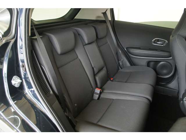 ホンダ ヴェゼル １．５ ハイブリッド ホンダセンシング ４ＷＤ R1年 (東北) 99