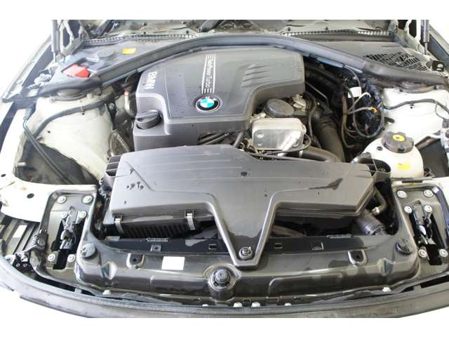 ＢＭＷ ３シリーズ ３２０ｉ H26年 (東北) 99