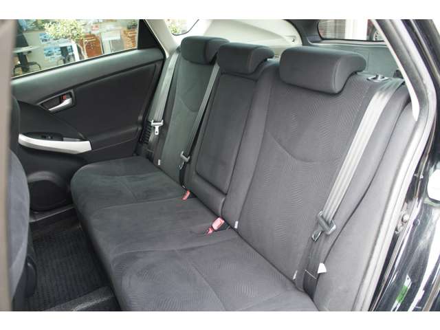 トヨタ プリウス １．８ Ｓ H25年 (東北) 99