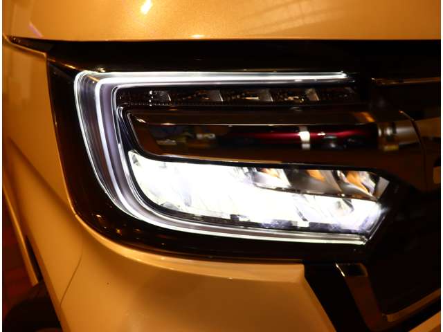 ホンダ Ｎ　ＢＯＸ カスタム ６６０ Ｌ ターボ R3年 (関東) 99