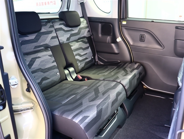 ダイハツ タント ６６０ ファンクロスターボ リミテッド R7年 (関東) 99