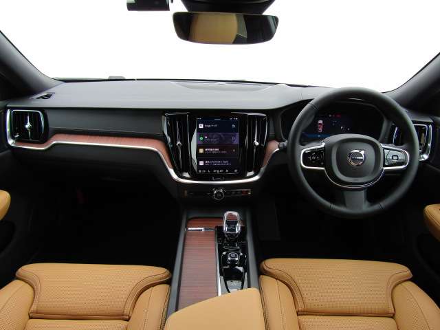 ボルボ Ｖ６０ ウルトラ　Ｂ４ R7年 (四国) 99