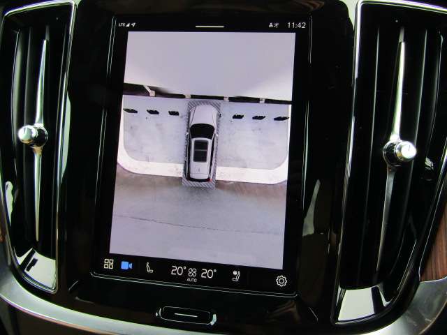 ボルボ Ｖ６０ ウルトラ　Ｂ４ R7年 (四国) 99