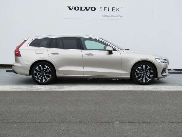 ボルボ Ｖ６０ ウルトラ　Ｂ４ R7年 (四国) 99