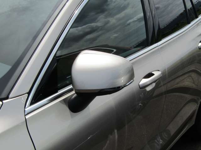 ボルボ Ｖ６０ ウルトラ　Ｂ４ R7年 (四国) 99