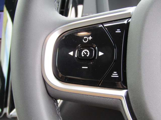 ボルボ Ｖ６０ ウルトラ　Ｂ４ R7年 (四国) 99