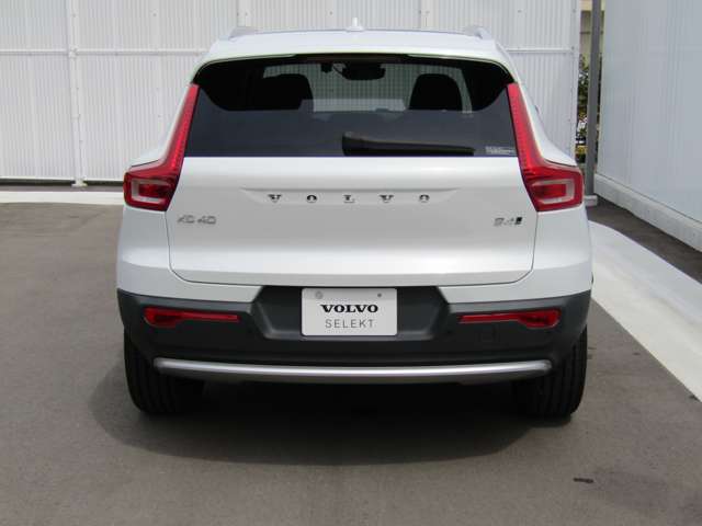 ボルボ ＸＣ４０ アルティメット Ｂ４ ＡＷＤ ４ＷＤ R5年 (四国) 99
