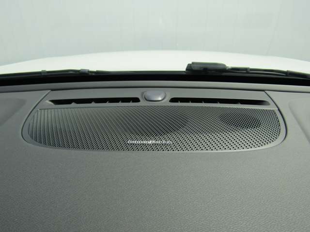 ボルボ ＸＣ４０ アルティメット Ｂ４ ＡＷＤ ４ＷＤ R5年 (四国) 99