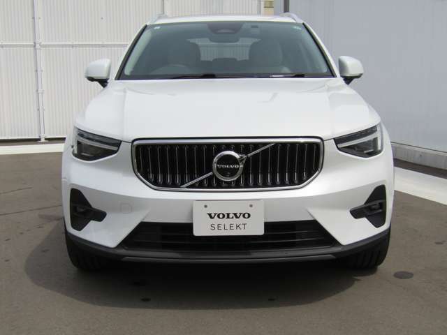 ボルボ ＸＣ４０ アルティメット Ｂ４ ＡＷＤ ４ＷＤ R5年 (四国) 99