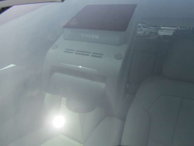 ボルボ ＸＣ４０ アルティメット Ｂ４ ＡＷＤ ４ＷＤ R5年 (四国) 99