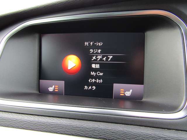 ボルボ Ｖ４０ Ｔ３　クラシックエディション R1年 (四国) 99