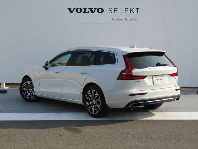 ボルボ Ｖ６０ Ｔ５　インスクリプション R1年 (四国) 99