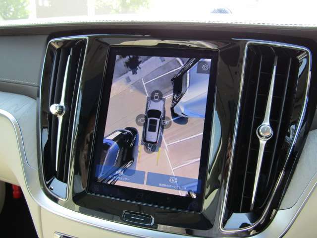 ボルボ Ｖ６０ リチャージ アルティメット Ｔ６ ＡＷＤ プラグイン ハイブリッド ４ＷＤ R6年 (四国) 99