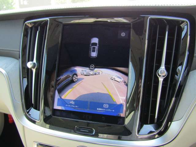 ボルボ Ｖ６０ リチャージ アルティメット Ｔ６ ＡＷＤ プラグイン ハイブリッド ４ＷＤ R6年 (四国) 99