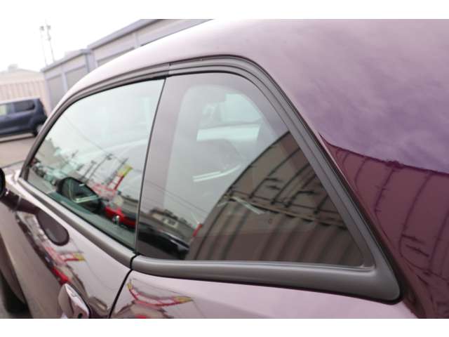 ダッジ チャレンジャー ＳＲＴ ヘルキャット R4年 (東海) 99