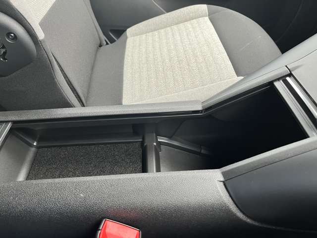 シトロエン ベルランゴ マックス ブルーＨＤＩ ディーゼルターボ R7年 (東北) 99