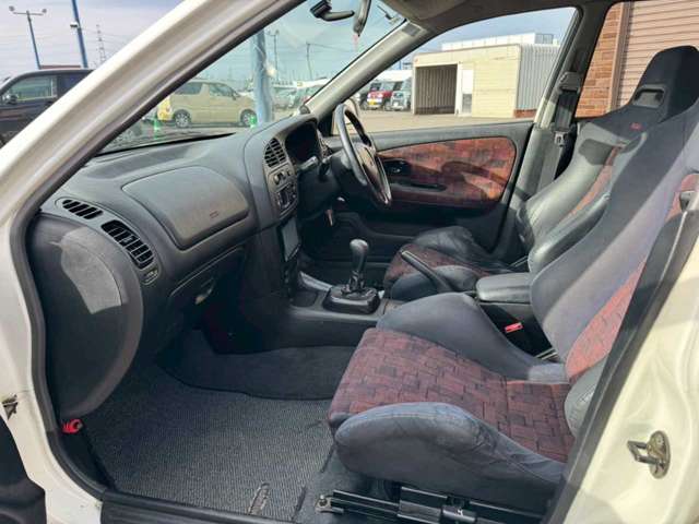 三菱 ランサー ２．０ ＧＳＲ ＩＶ ４ＷＤ H9年 (北海道) 99