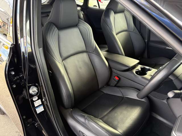 トヨタ ハリアー　ハイブリッド ２．５ ハイブリッド Ｅ－ＦＯＵＲ Ｚ レザーパッケージ ４ＷＤ R2年 (東北) 99