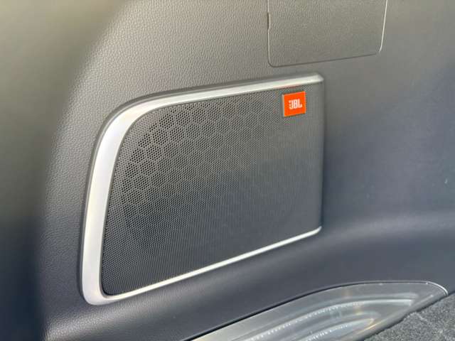 トヨタ ハリアー　ハイブリッド ２．５ ハイブリッド Ｅ－ＦＯＵＲ Ｚ レザーパッケージ ４ＷＤ R2年 (東北) 99