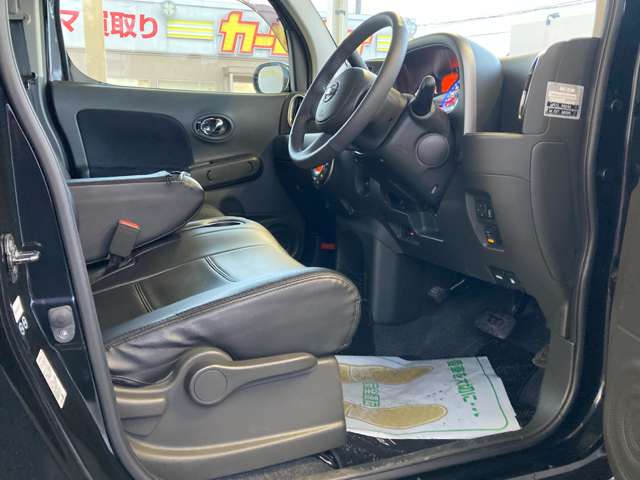 日産 キューブ １．５ ライダー ブラックライン ４ＷＤ H23年 (東北) 99