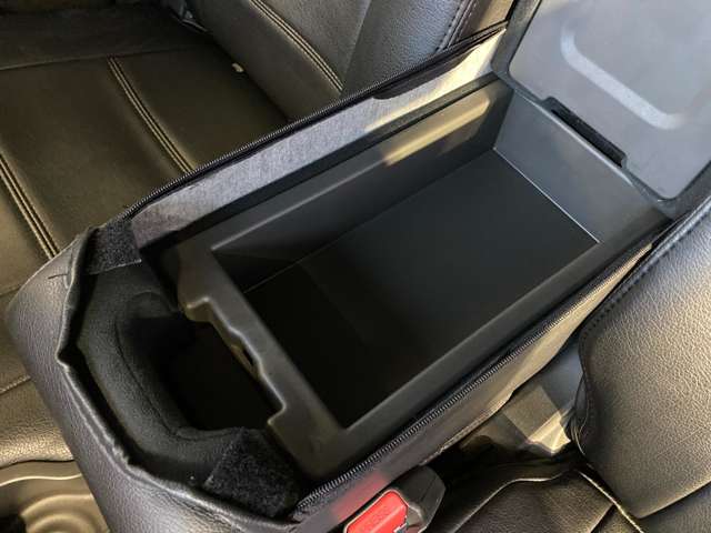 日産 キューブ １．５ ライダー ブラックライン ４ＷＤ H23年 (東北) 99