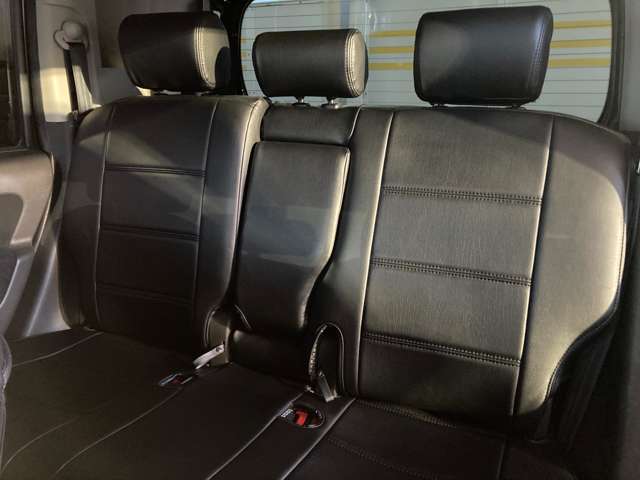 日産 キューブ １．５ ライダー ブラックライン ４ＷＤ H23年 (東北) 99