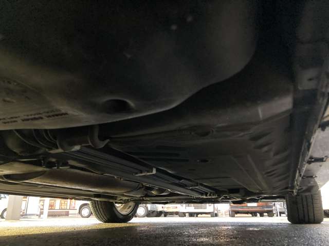 日産 キューブ １．５ ライダー ブラックライン ４ＷＤ H23年 (東北) 99